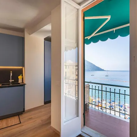 Summer House - Relax Al Tramonto Ligure Appartement
