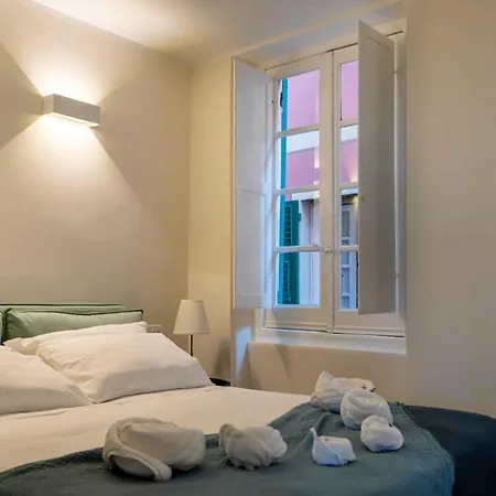 Summer House - Relax Al Tramonto Ligure *